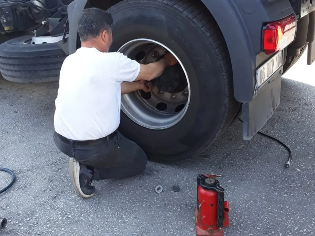 Dumlupınar Oto Lastikçi